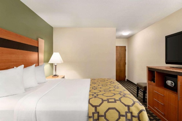 Baymont by Wyndham North Dartmouth image 13