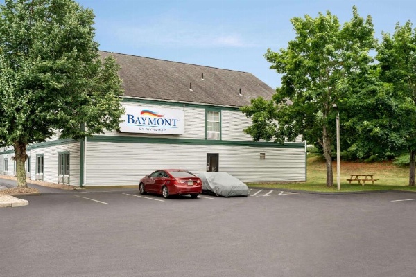 Baymont by Wyndham North Dartmouth image 16